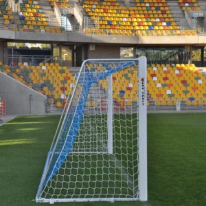 Jalgpalliväravad 5x2m keevitatud nurgad