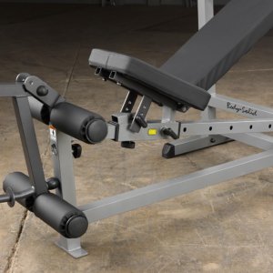 Rinnaltsurumise pink Body Solid Combo Bench GDIB46L