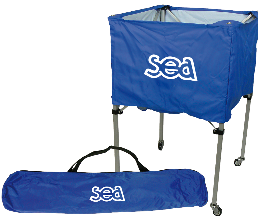 Tugeva konstruktsiooniga riidest ratastel pallikäru. Korvi mõõdud 65x65x50cm. Kõrgus maast 103,5cm. Küljel asub inventari tasku. Mahutab eri suuruses palle kuni